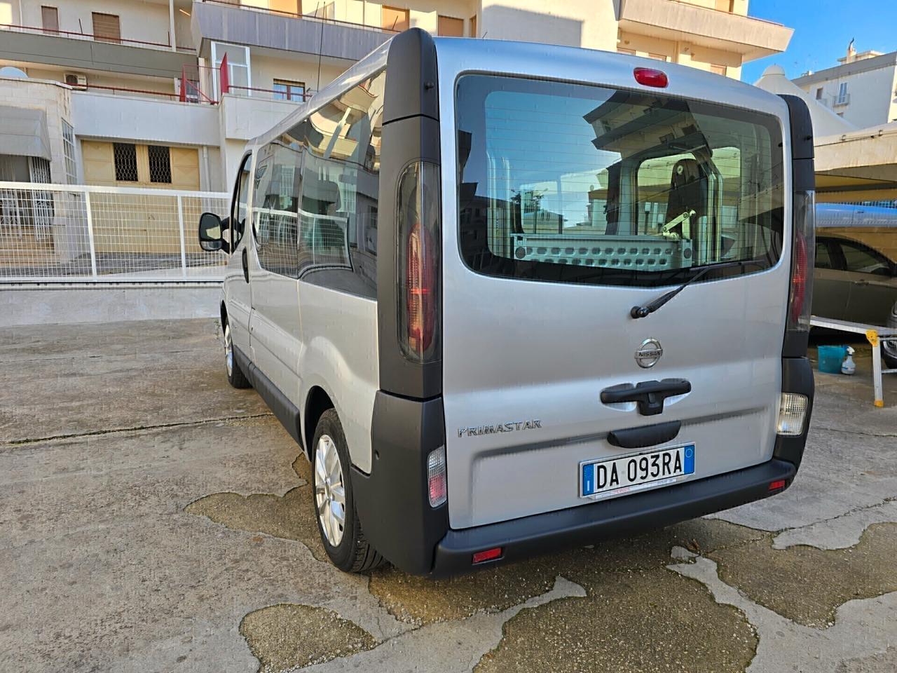 Nissan Primastar con Pedana Trasporto Disabili