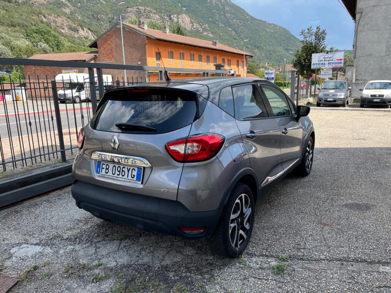 Renault Captur dCi 8V 90 AUTOCARRO N1