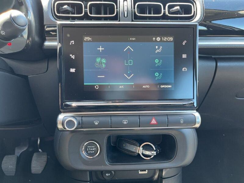 Citroën C3 III 2017 1.2 puretech Shine s&s 83cv my20