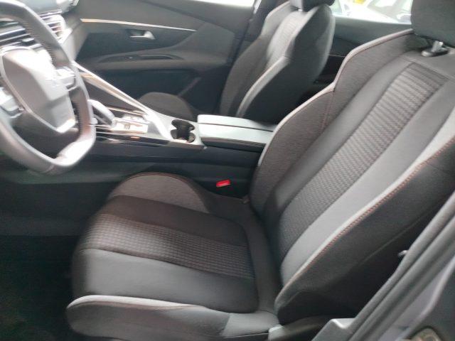 PEUGEOT 3008 BlueHDi 130 S&S Active Business