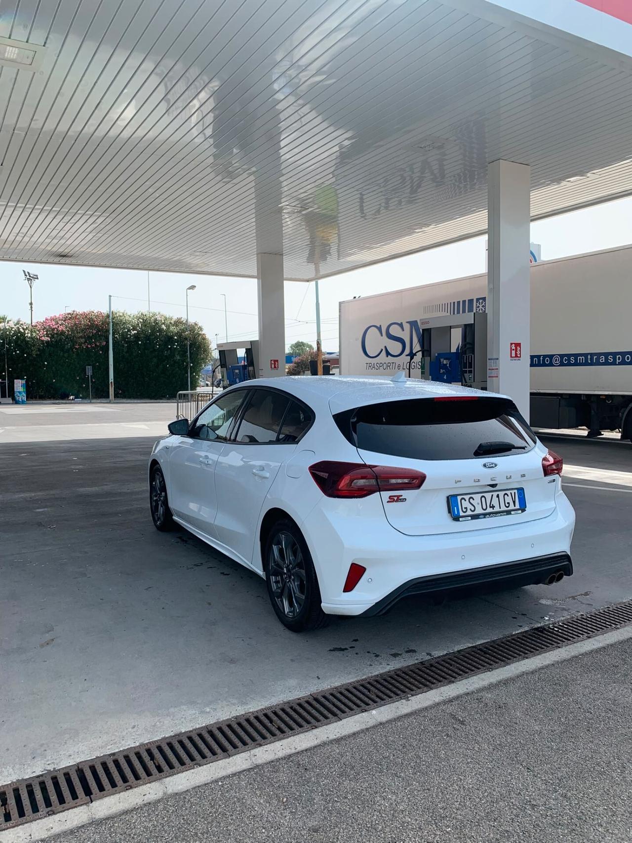 Ford Focus 1.0 EcoBoost Hybrid 125 CV 5p. ST-Line