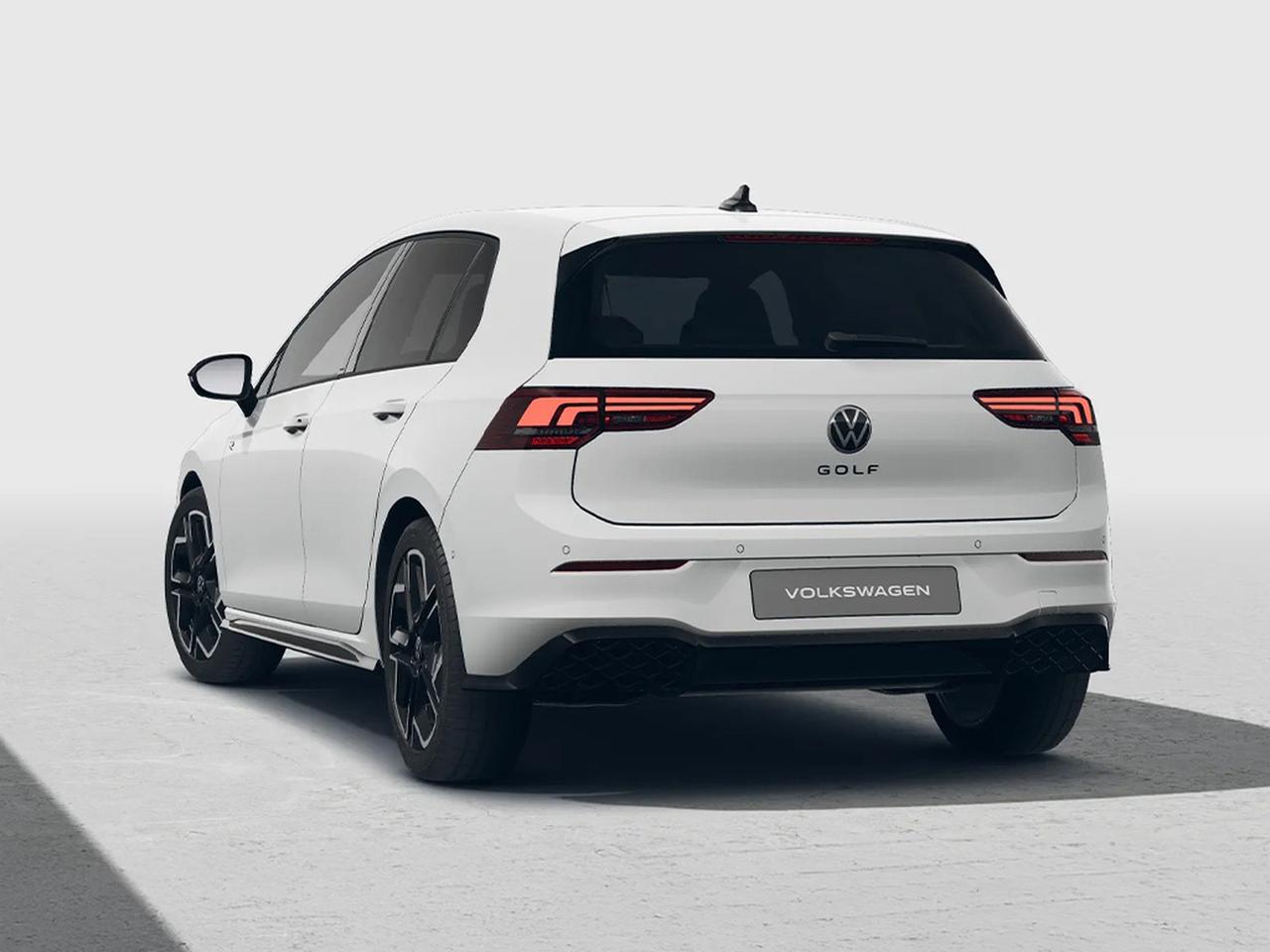 Volkswagen Golf 2.0 tdi r-line plus 150cv dsg