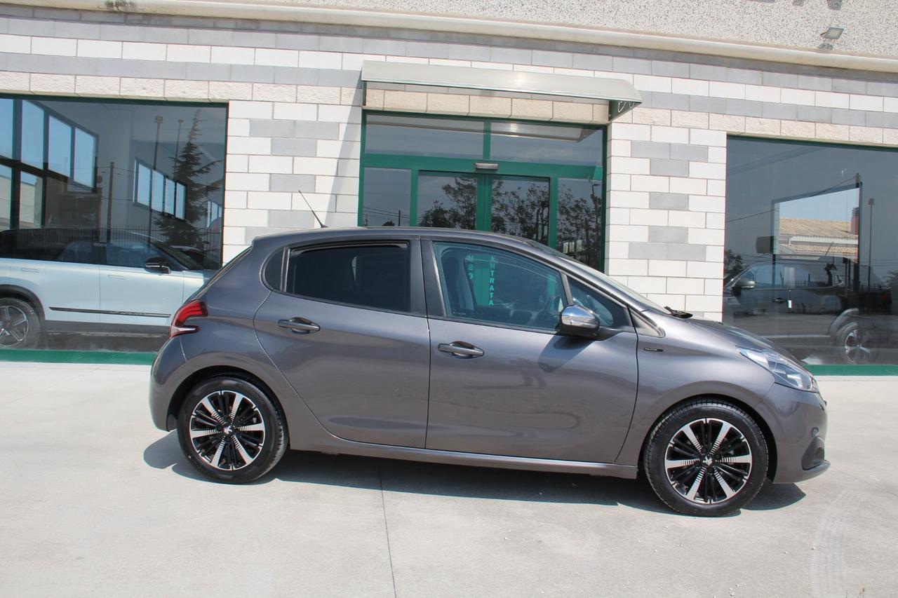 Peugeot 208 BlueHDi 100 S&S 5 porte Signature