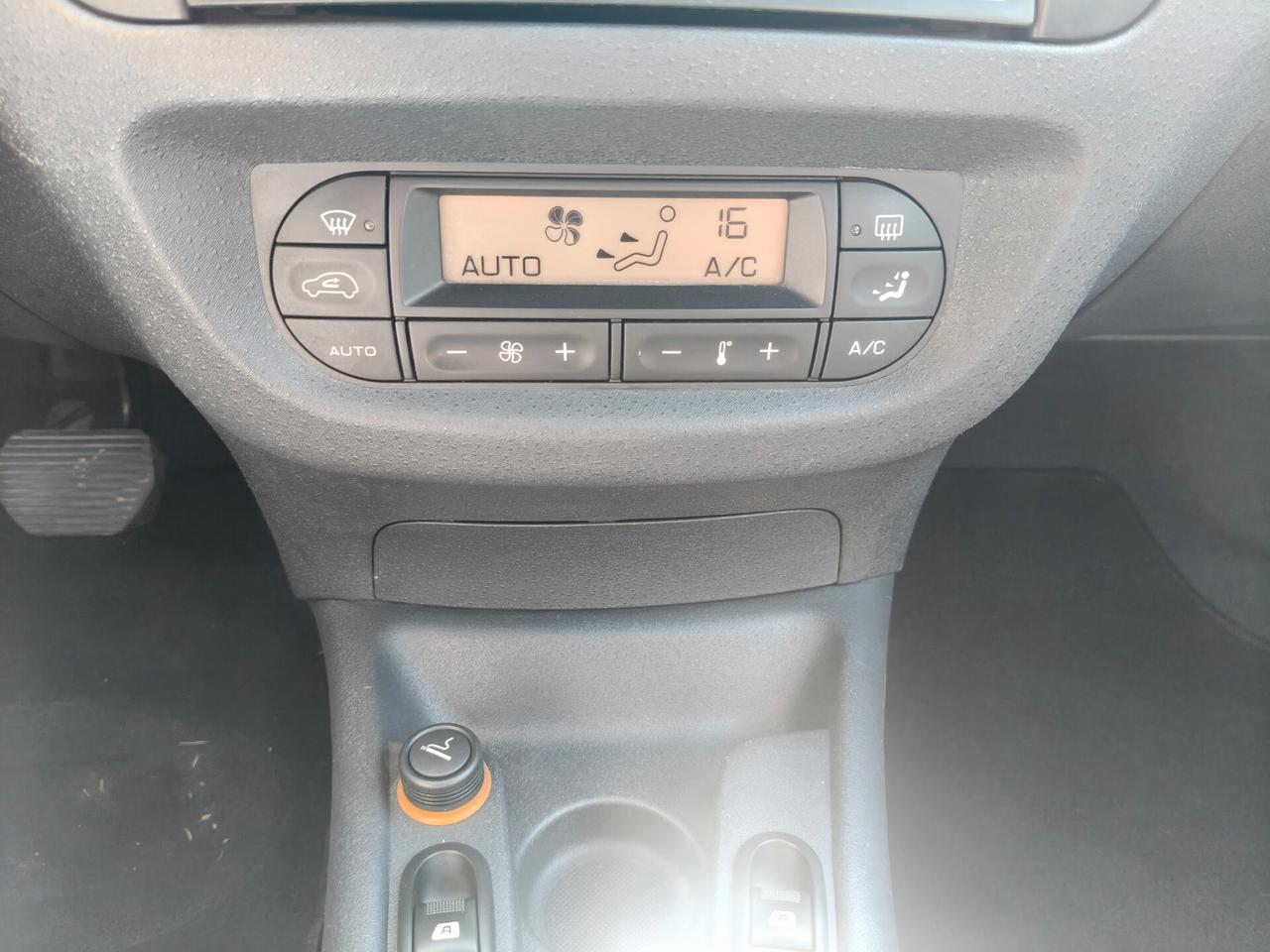 Citroen C3 1.4 AUTOMATICA SOLO 98.000 KM