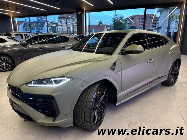 LAMBORGHINI Urus 4.0 SE