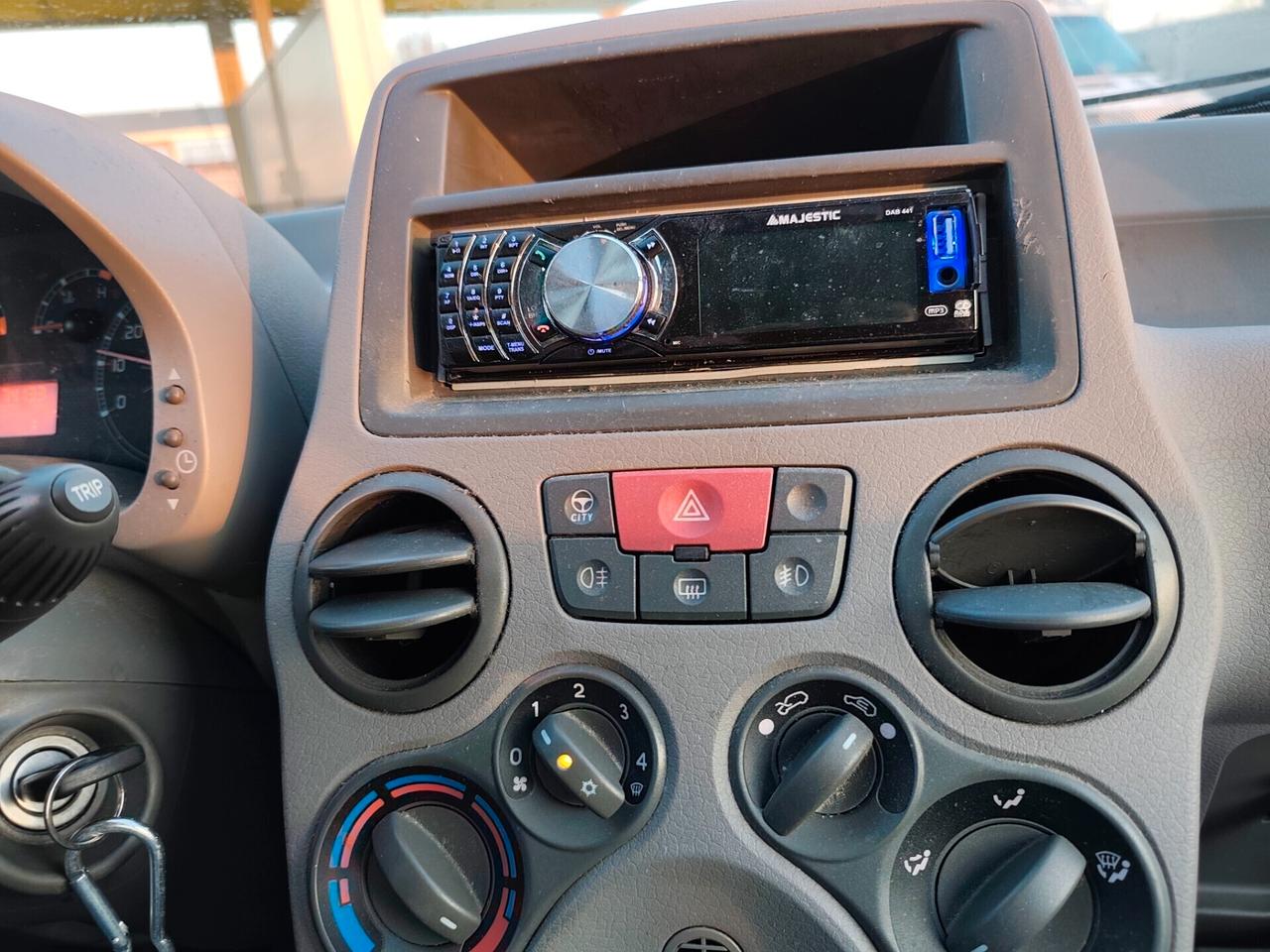 Fiat Panda 1.2 Benz 70 Milà cinghia fatta euro 4