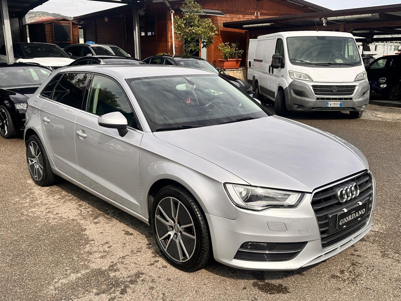Audi A3 Sportback 1.6 tdi 105 cv S-Tronic