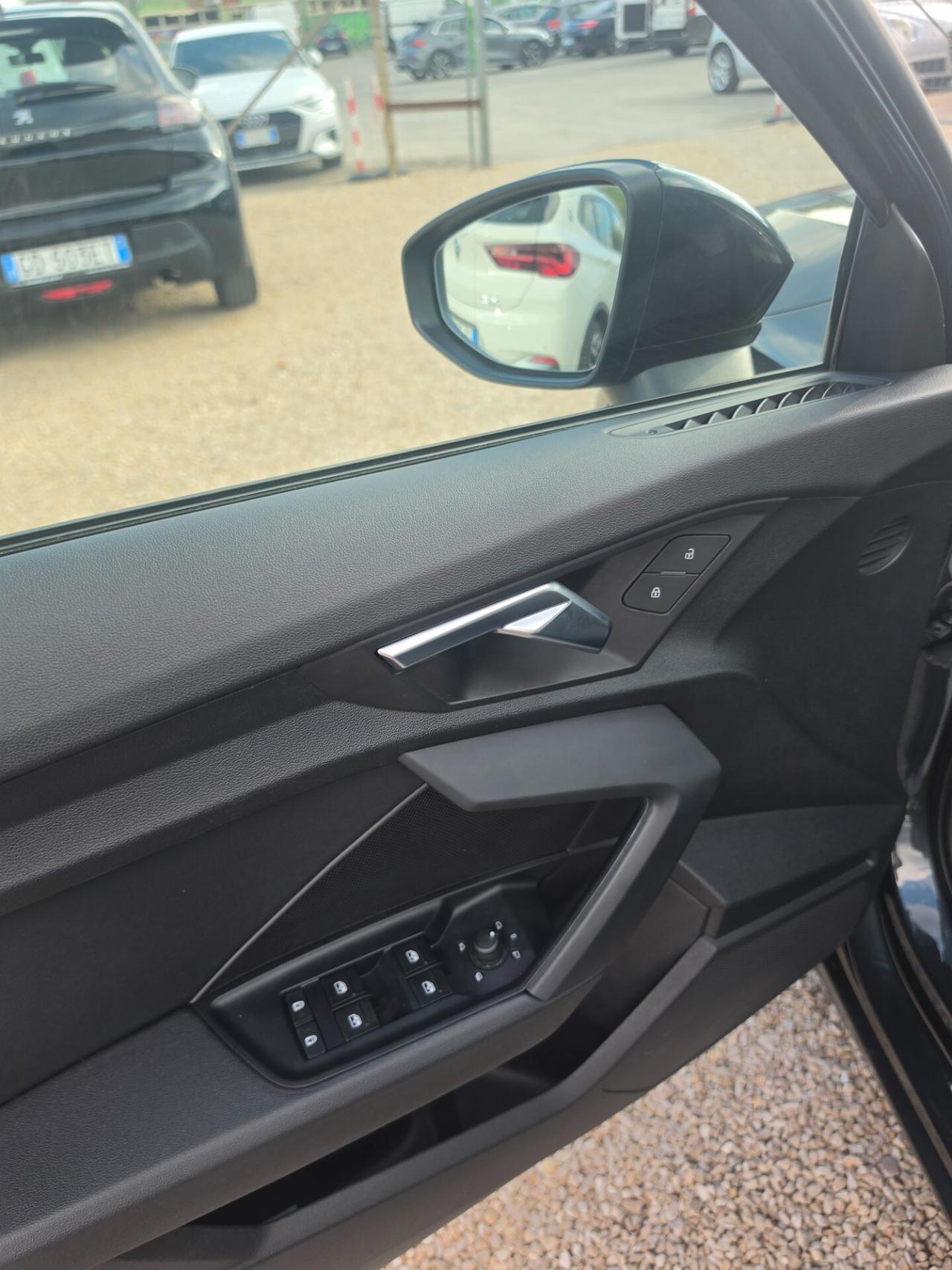 Audi A3 Sedan 35 TDI S tronic Business Advanced