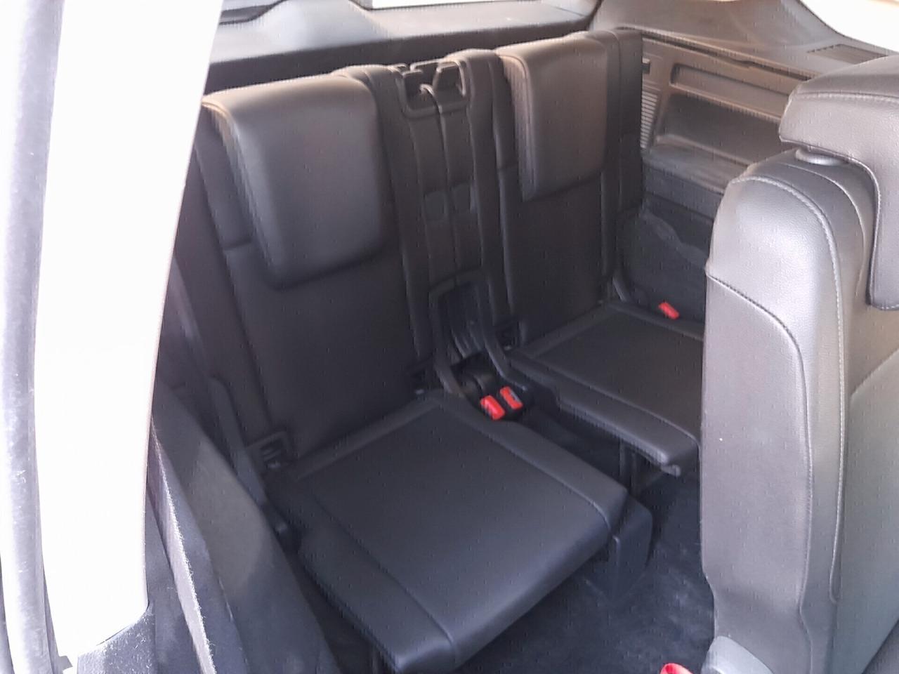 Volkswagen Touran 7 POSTI 2.0 115cv AUTOMATICO