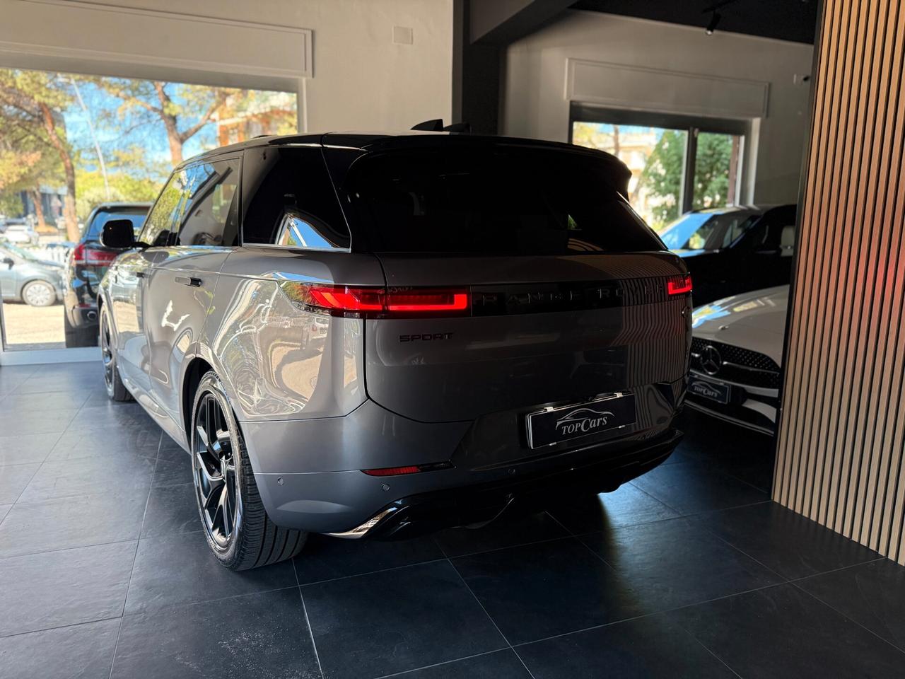 Land Rover Range Sport 3.0D l6 300 CV Dynamic HSE