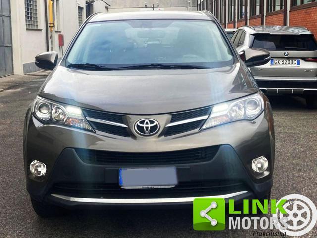 TOYOTA RAV 4 MY23 RAV4 2.0 D-4D 2WD STYLE -UNICO PROPRIETARIO-
