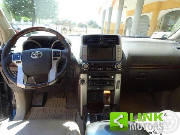 LINK MOTORS: TOYOTA LAND CRUISER 3.0 D4-D WAGON