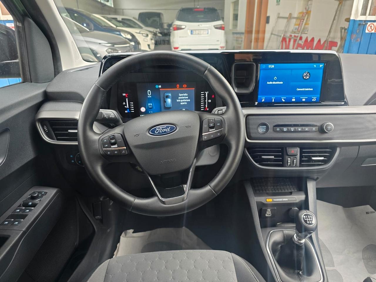 Ford Tourneo Courier 1.0 EcoBoost Titanium rate da 99.00