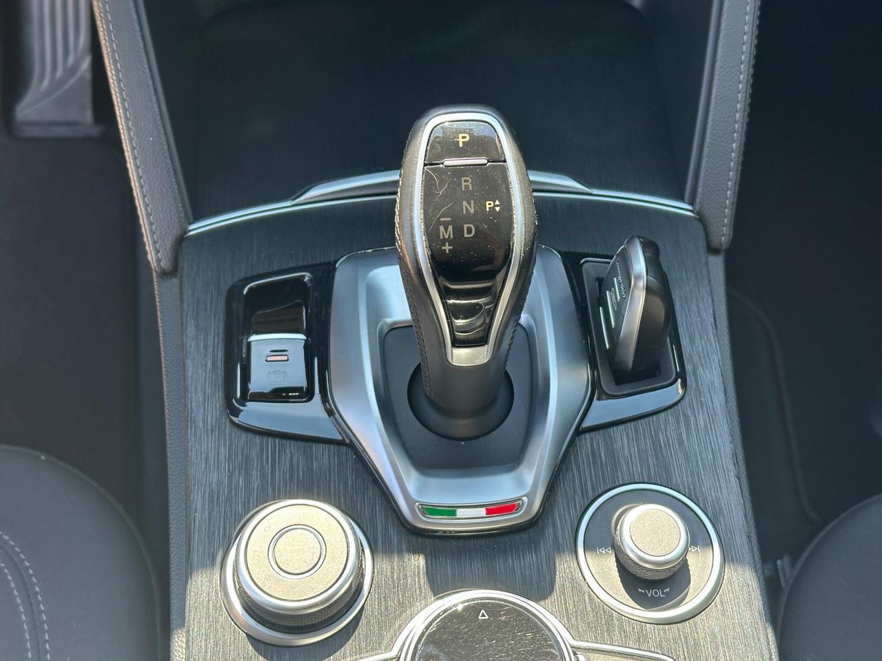 ALFA ROMEO STELVIO 2.2 DIESEL BUSINESS