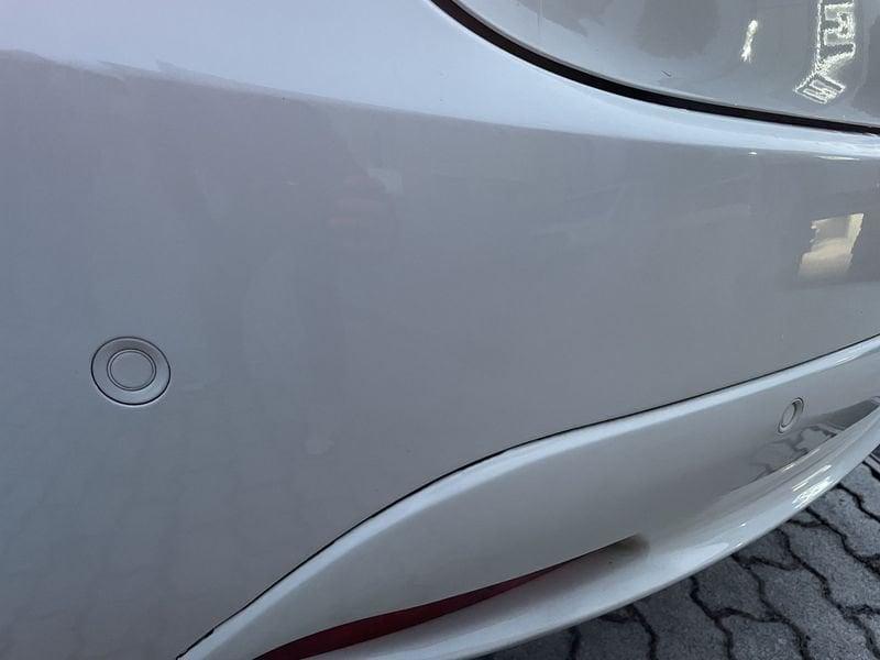 Lancia Ypsilon Ypsilon 1.2 Platinum 69cv NEOPATENTATI