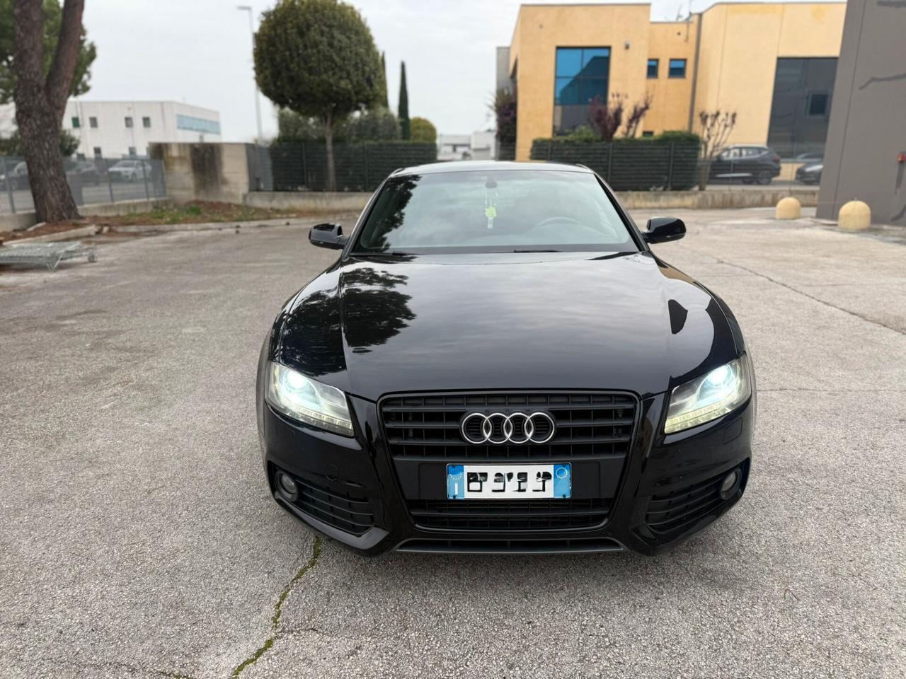 AUDI A5 2.0 TDI 2010 12 MESI DI GARANZIA