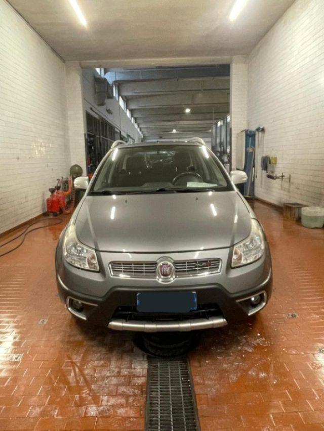 FIAT Sedici 2.0 MJT 16V DPF 4x4 Emotion