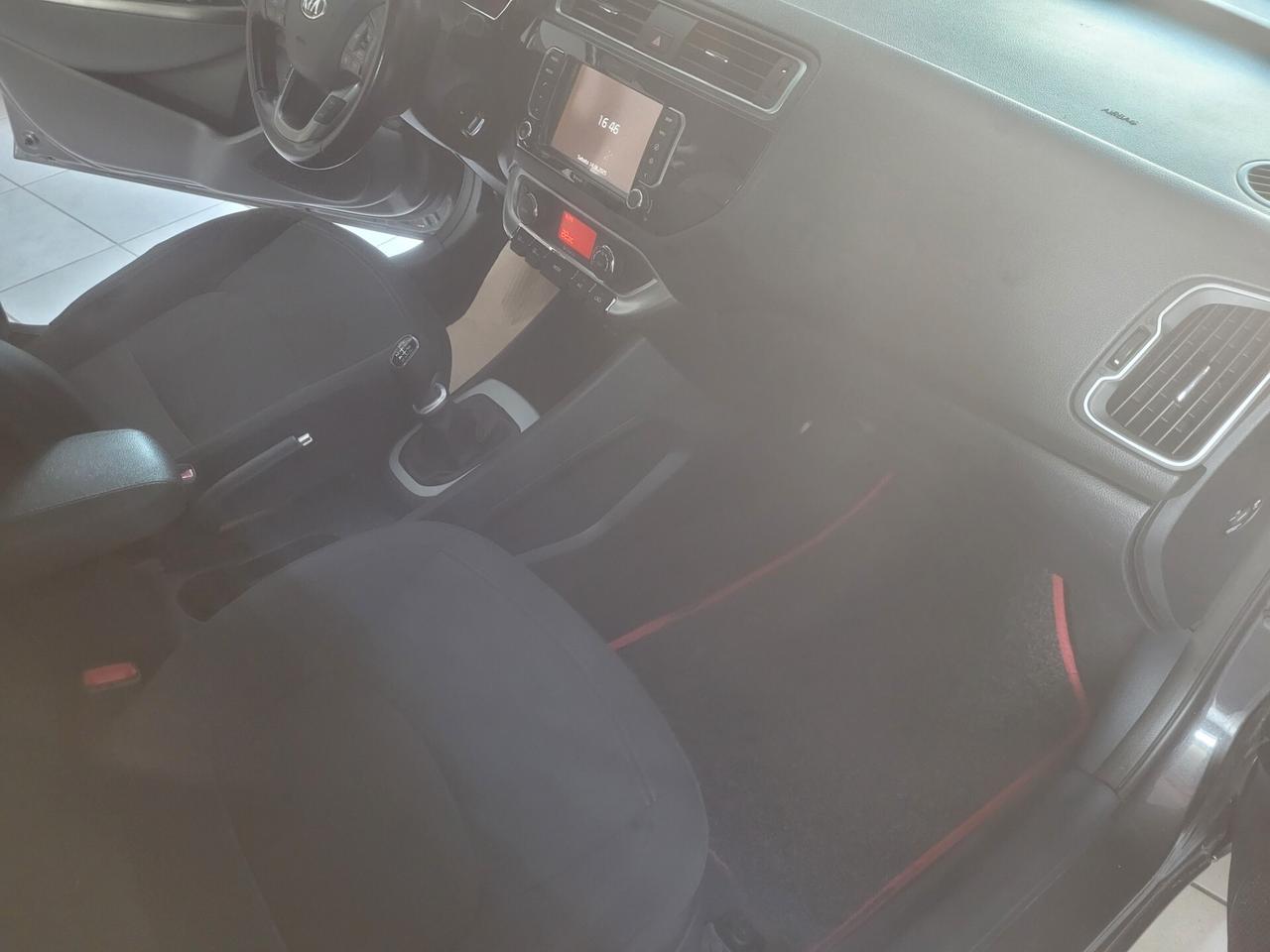 Kia Rio 1.4 CRDi 5p.S&S High Tech