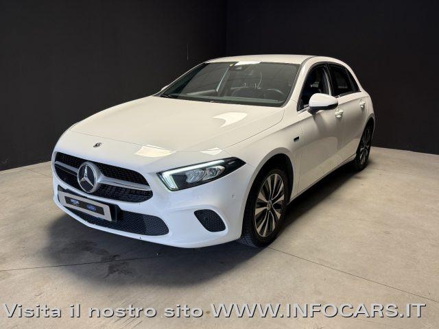 MERCEDES-BENZ A 250 e EQ-Power Autom. Business Extra - PROMO