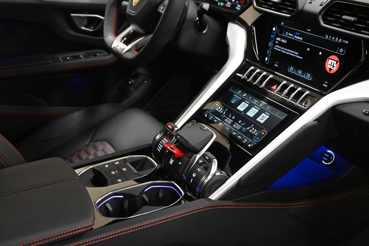 LAMBORGHINI Urus Urus 4.0 S