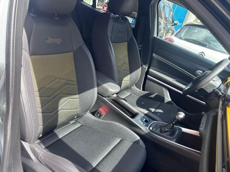 Jeep Avenger 1.2 Turbo 100 CV Summit