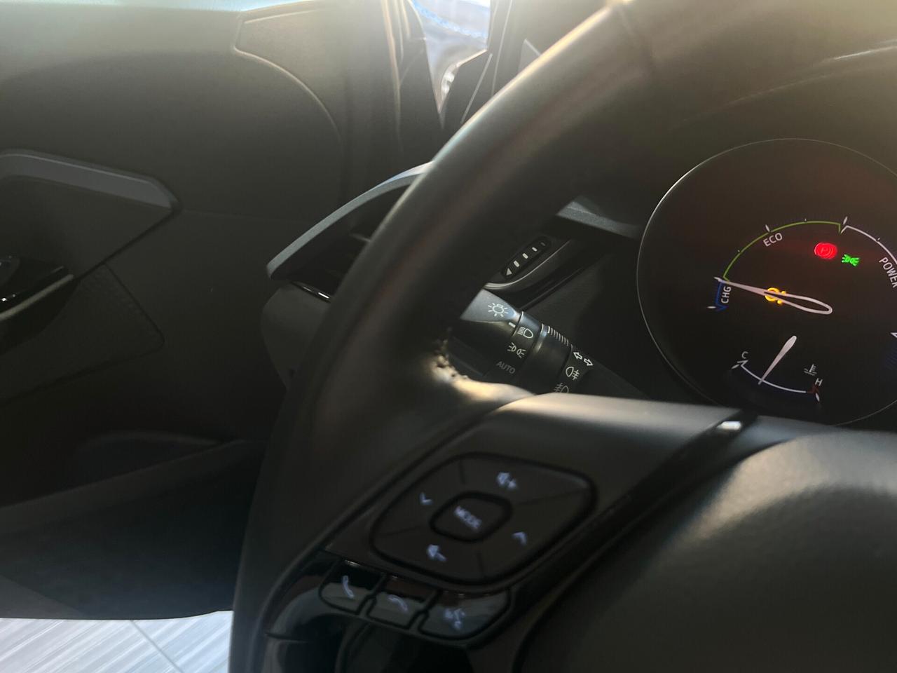Toyota C-HR 2.0 Full Hybrid 184cv Trend e-cvt Auto ITALIANA