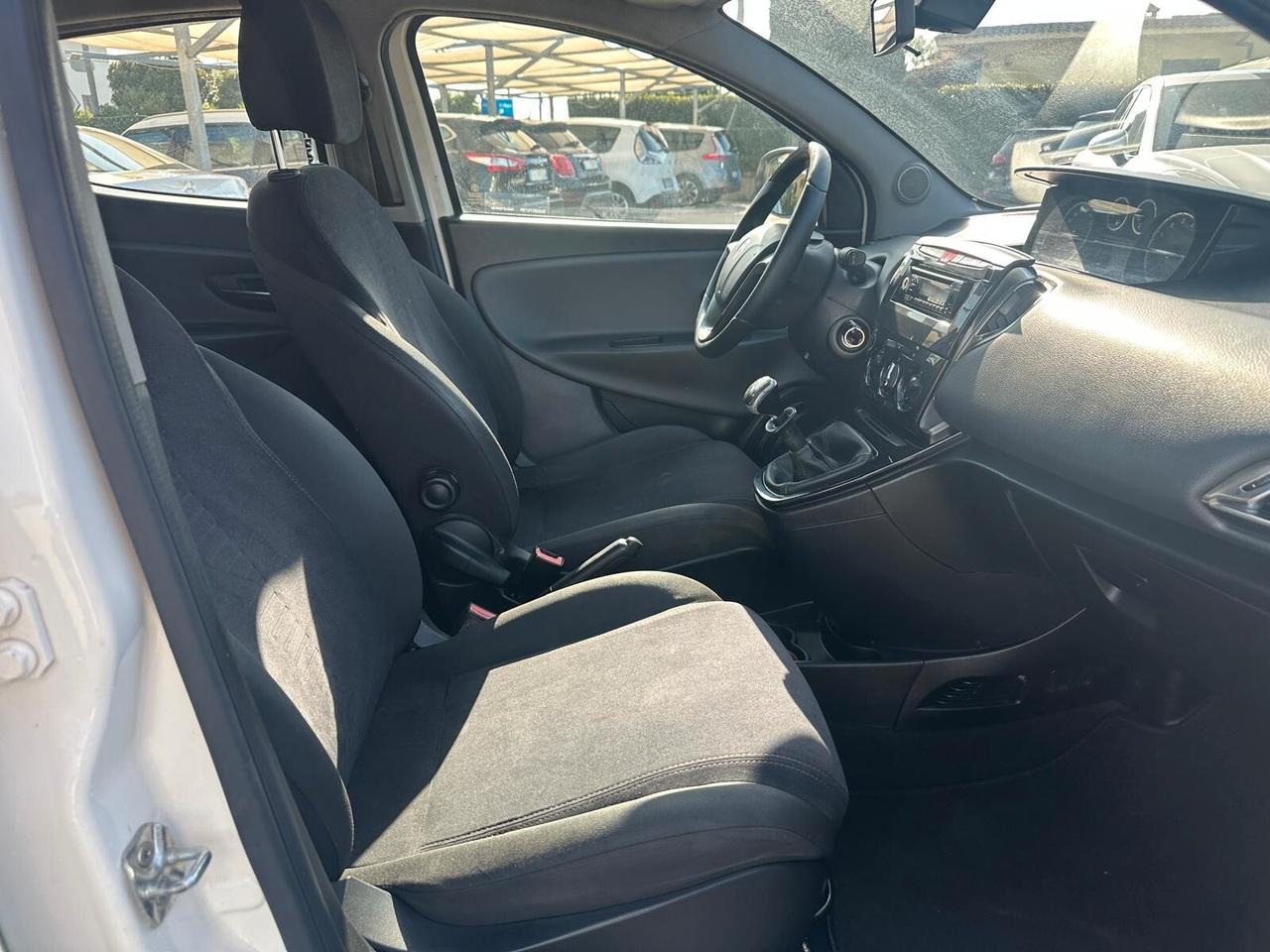 Lancia Ypsilon 1.2 Benzina/GPL