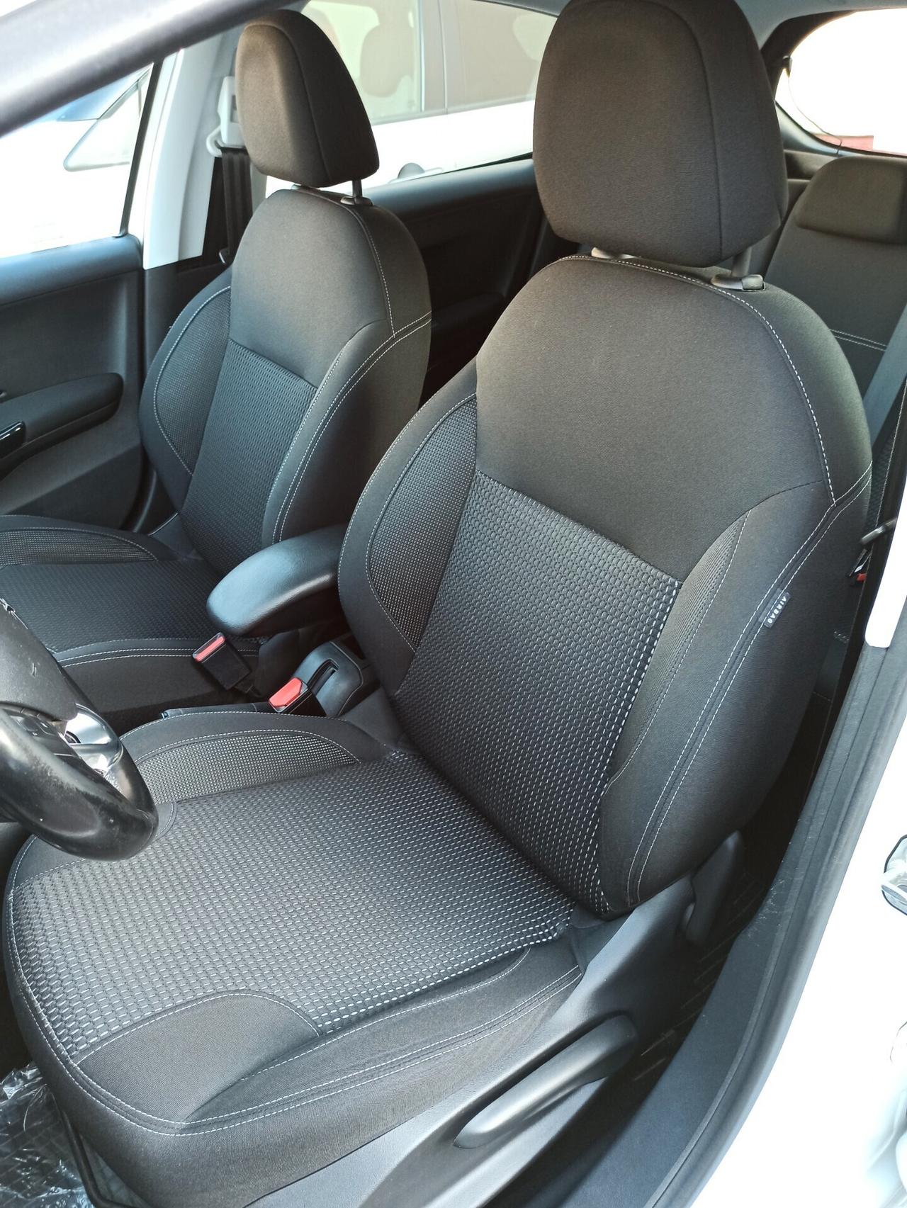 Peugeot 208 1.6 BlueHDi 75 cv 5 porte Allure