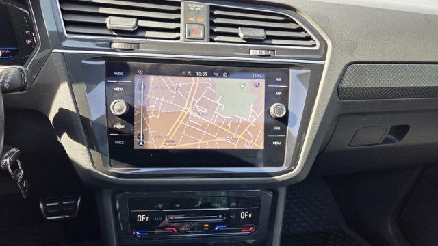 VOLKSWAGEN Tiguan 1.5 TSI 150 CV DSG ACT R-Line PERMUTE TETTO
