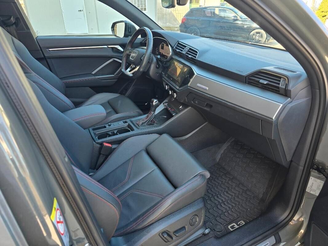 Audi Q3 40 TDI quattro S tronic line edition Identity Black