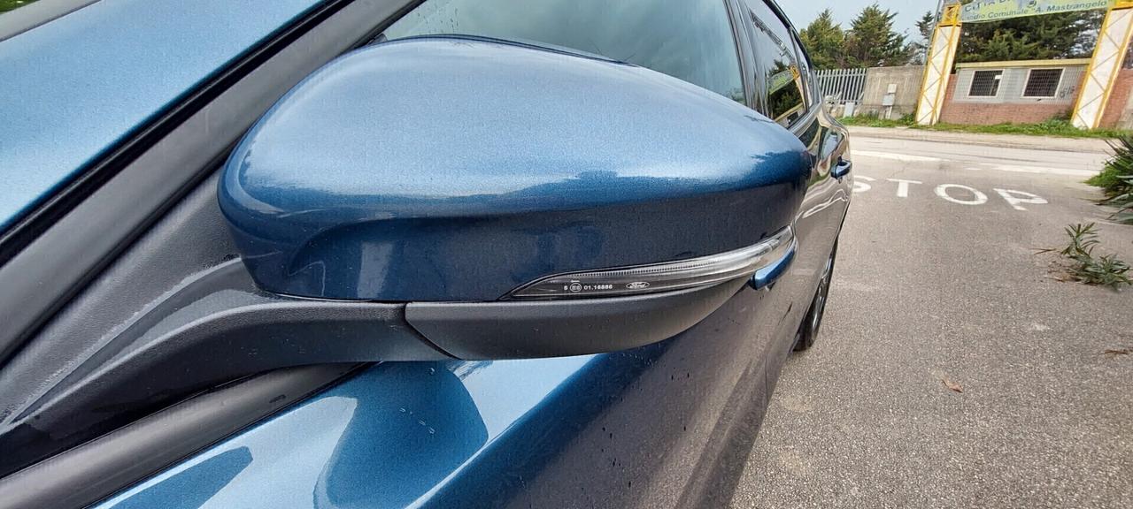 FOCUS 1,0 IBRIDA/BENZINA 130 CV-ST LINE NAVI TELEFONO LEGA SENSORI RETROCAMERA FULL FULL