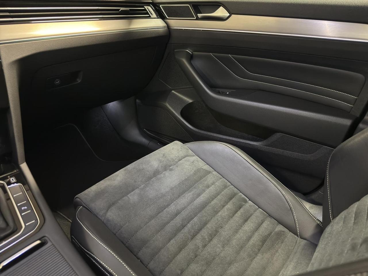 Volkswagen Passat Variant 2.0 TDI SCR 190 CV DSG Executive BMT