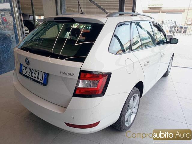 SKODA Fabia 1.0 MPI 60 CV Ambition