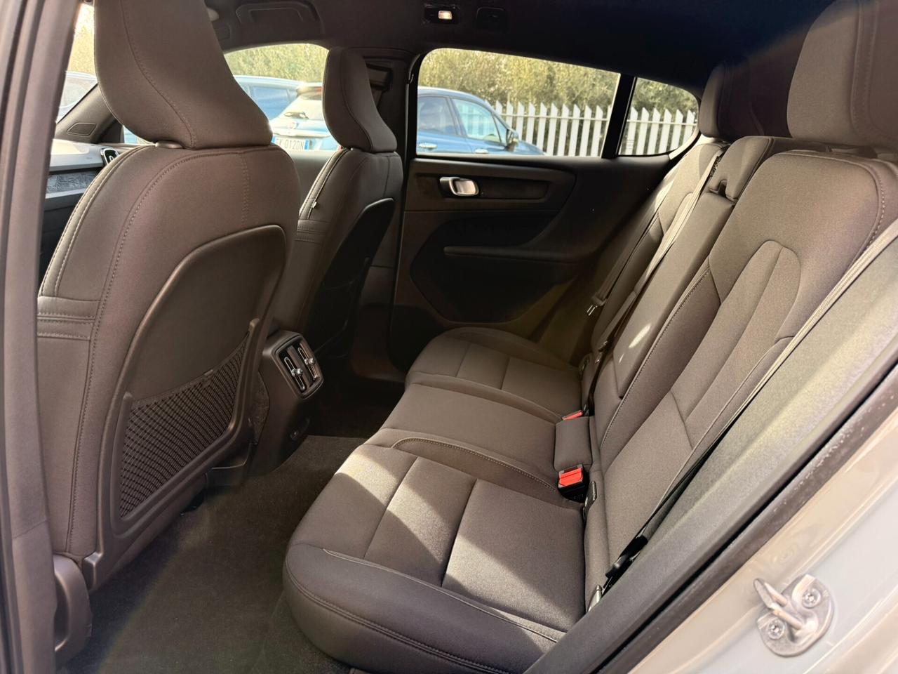 Volvo EC40 PLUS Single Motor standard range