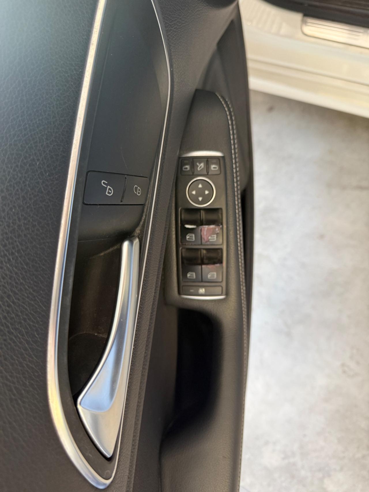 Mercedes-benz A 180 CDI Automatic Dark Night Edition