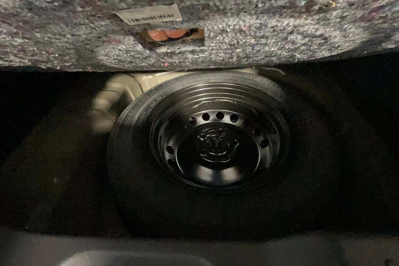 Nissan Juke 1.0 DIG-T 114 CV N-Connecta KM0