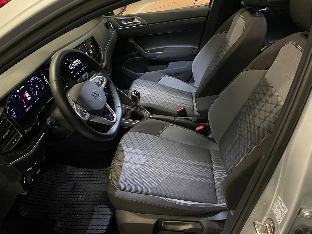 Volkswagen Taigo 1.0 TSI 115 CV R-Line