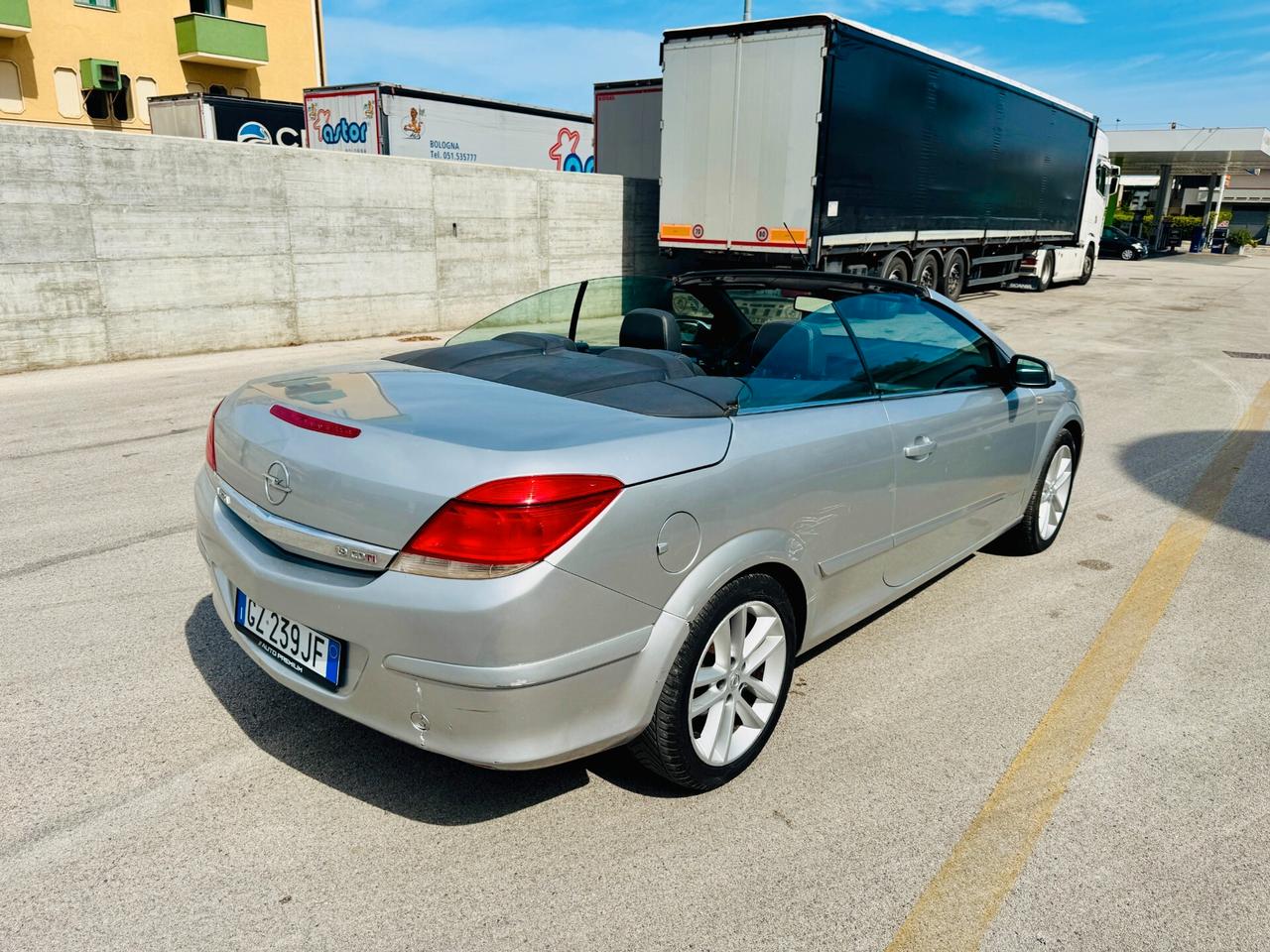 Opel Astra TwinTop 1.9 16V CDTI 150CV Cosmo