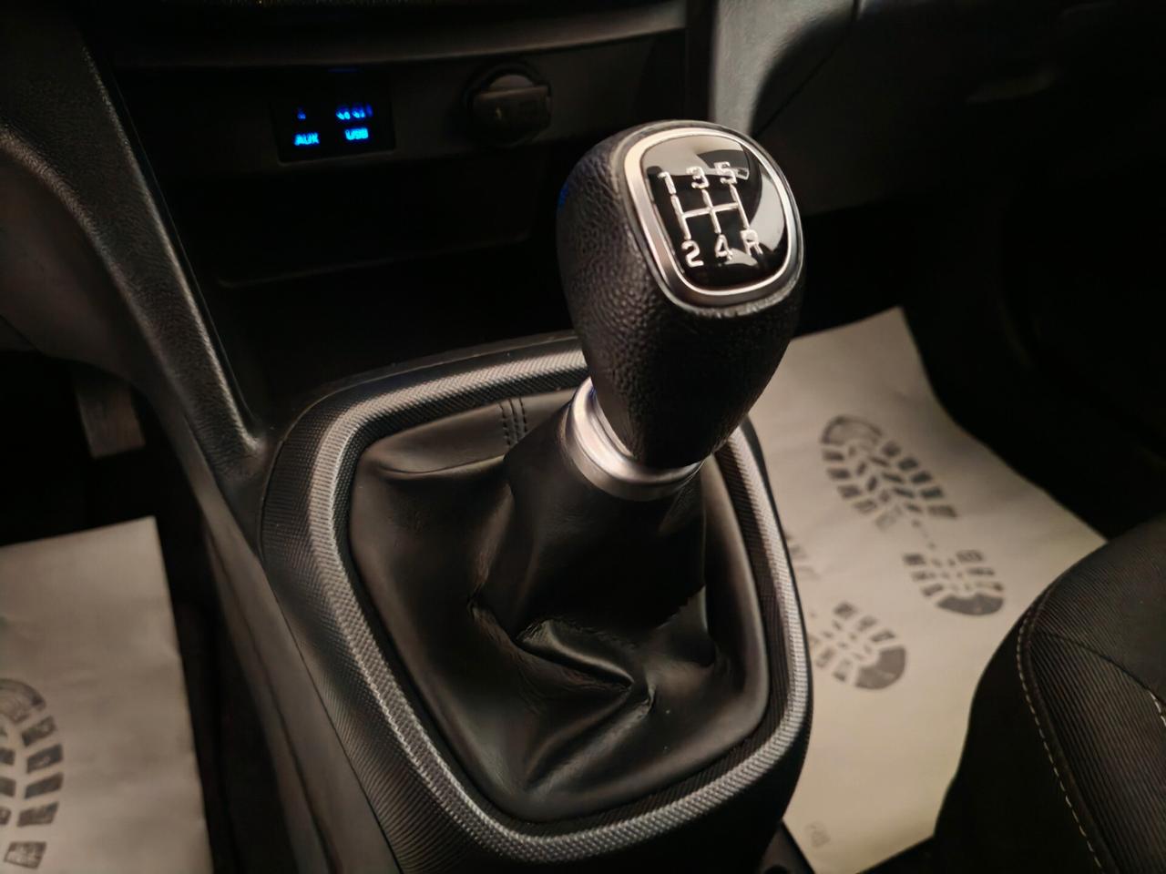 Hyundai i10 1.0 Benzina full optional 2019
