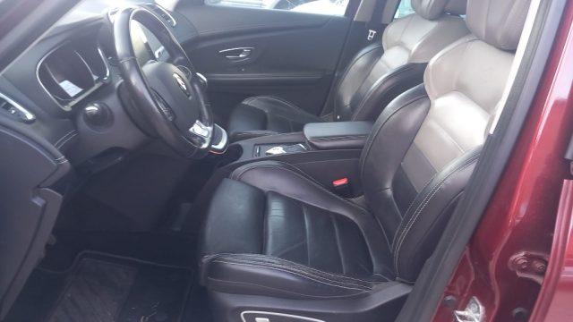RENAULT Scenic Scénic Blue dCi 120 CV EDC Initiale Paris