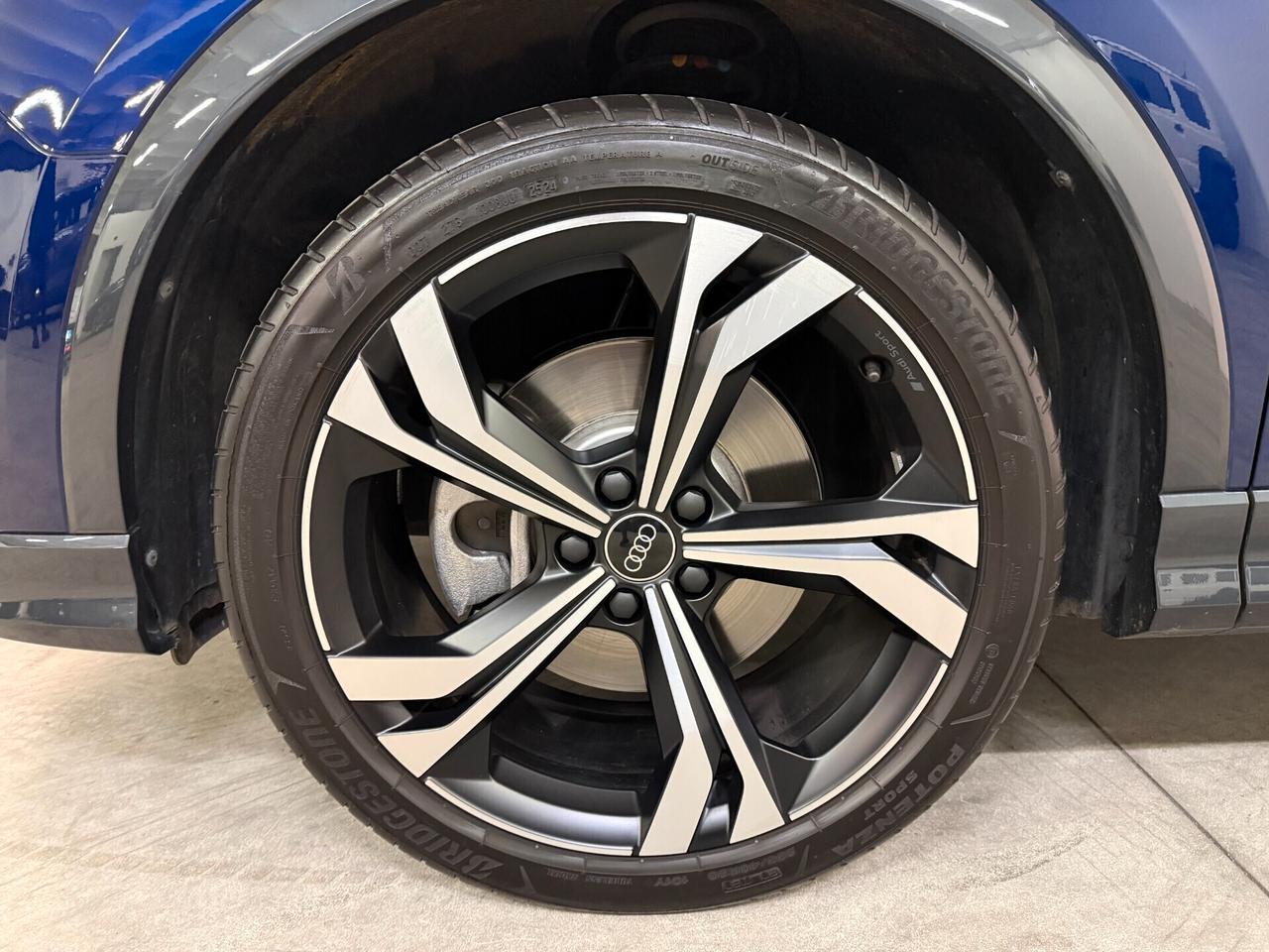 Audi Q3 Sportback 40 Tfsi Identity Black Quattro S-Tronic