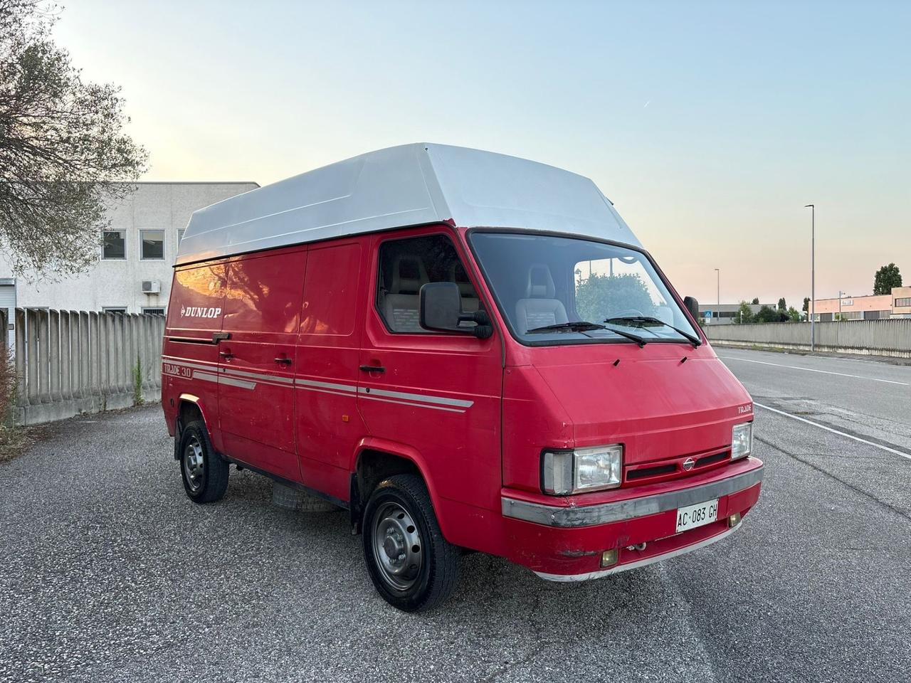 Nissan Trade 3.0 TD 85cv Tetto Alto Passo lungo