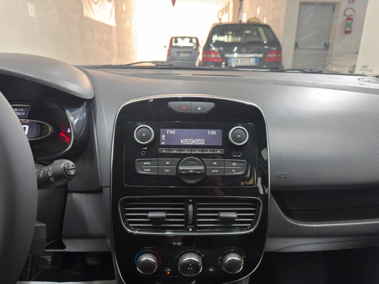 Renault Clio dCi 8V 75 CV Start&Stop 5 porte Energy Intens