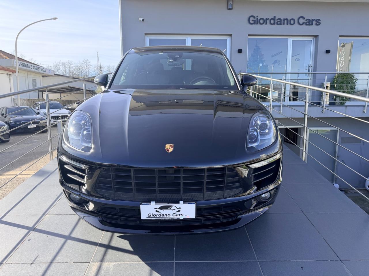 Porsche Macan 3.0 S Diesel black edition in garanzia