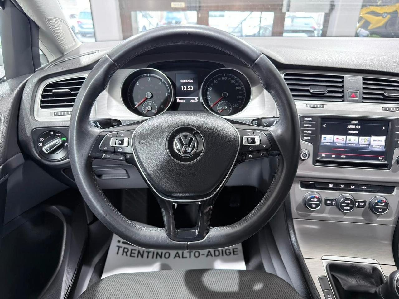 VOLKSWAGEN GOLF 1.6TDI 110CV 5P 2017 105.000km