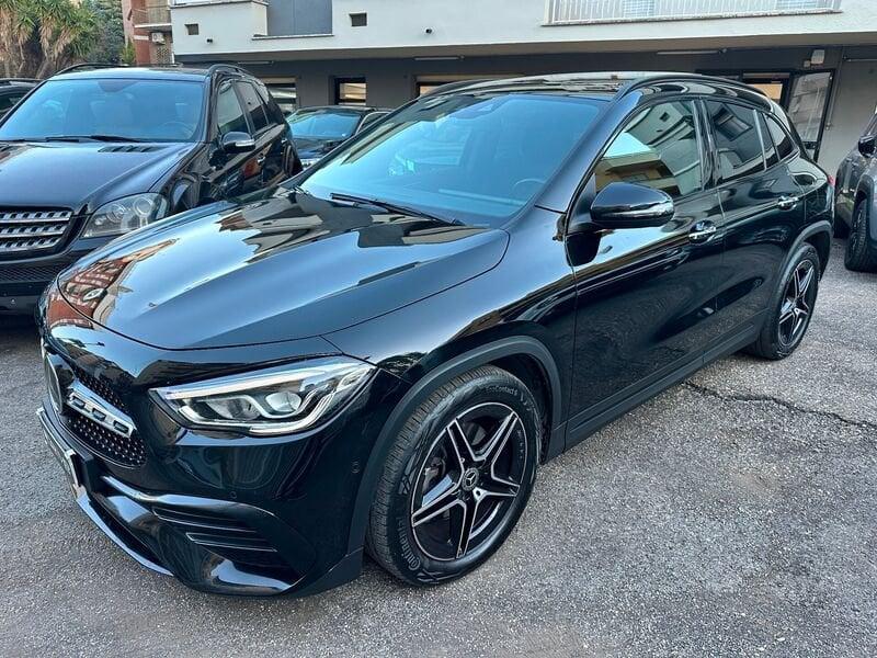 Mercedes-Benz GLA GLA 220 d Automatic Premium