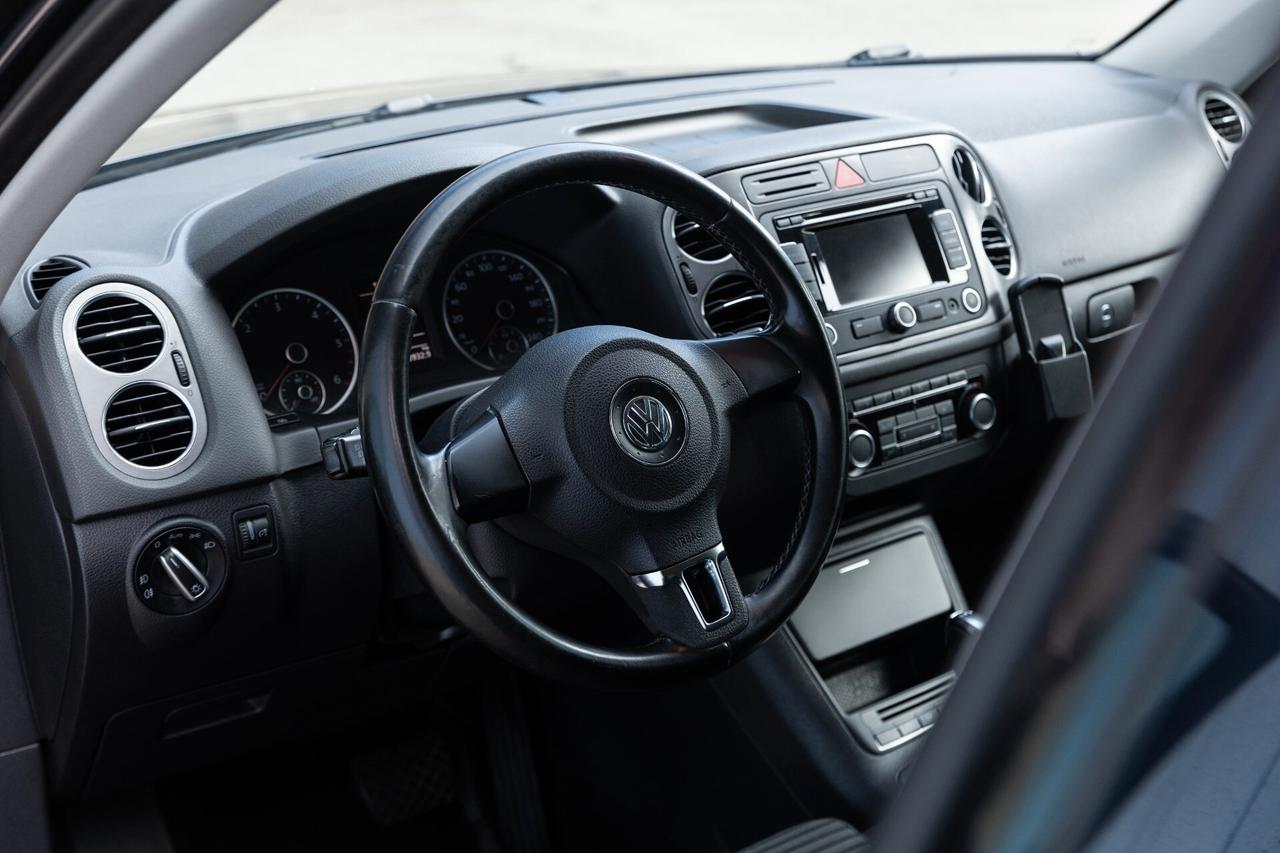 Volkswagen Tiguan 2.0 TDI DPF 4MOTION DSG Sport & Style