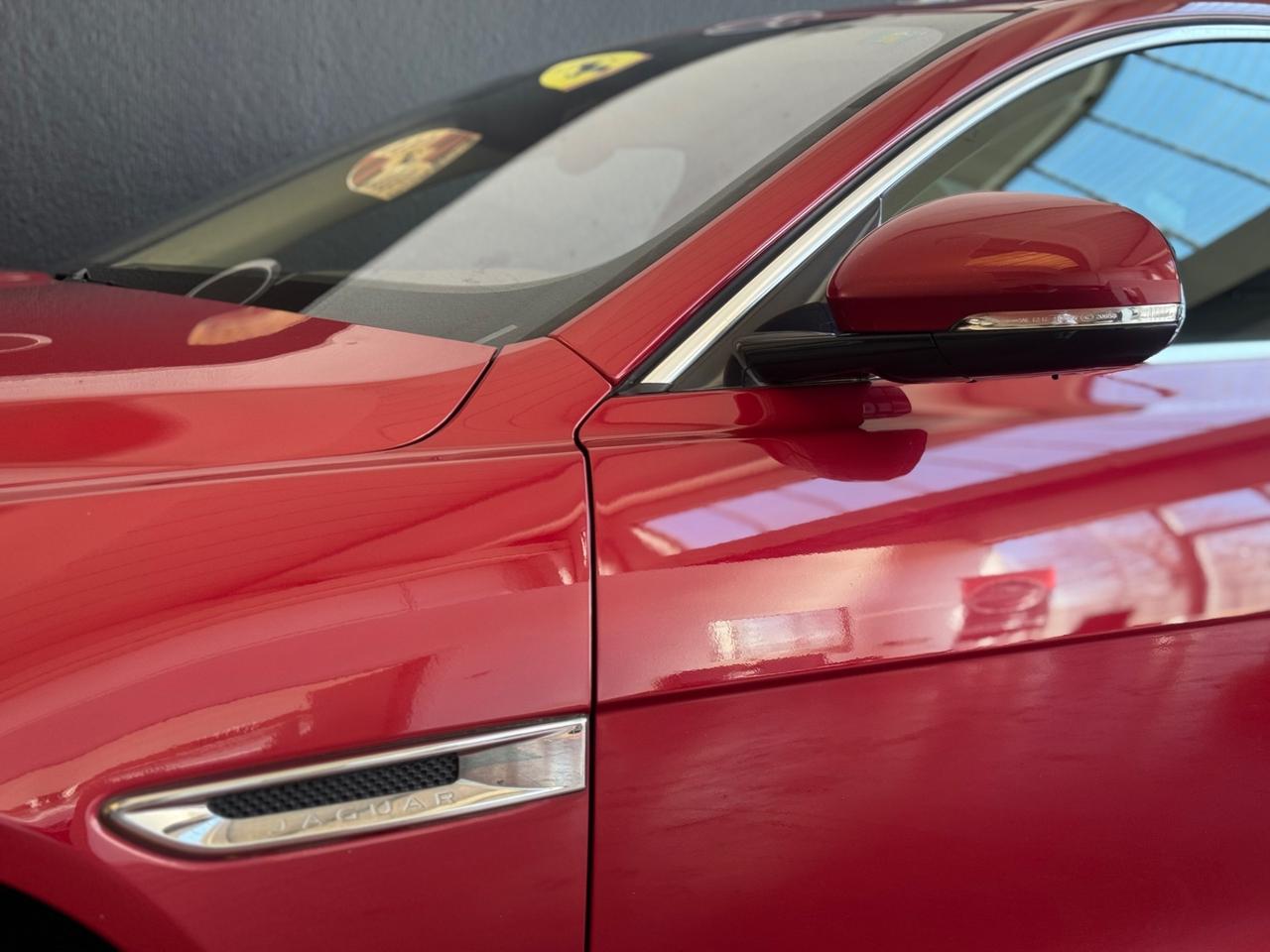 Jaguar XE 2.0 D Turbo 180 CV AWD aut. Portfolio