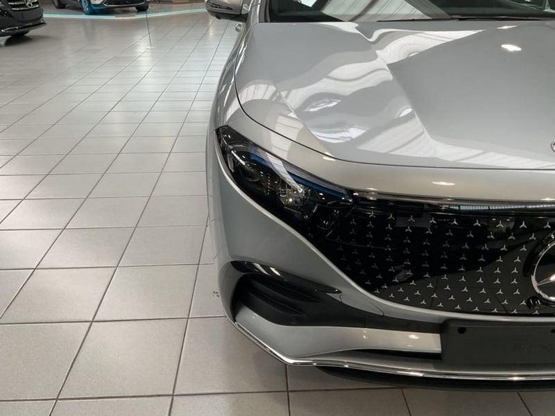 Mercedes-Benz EQA 300 4Matic AMG Line Advanced Digital Edition