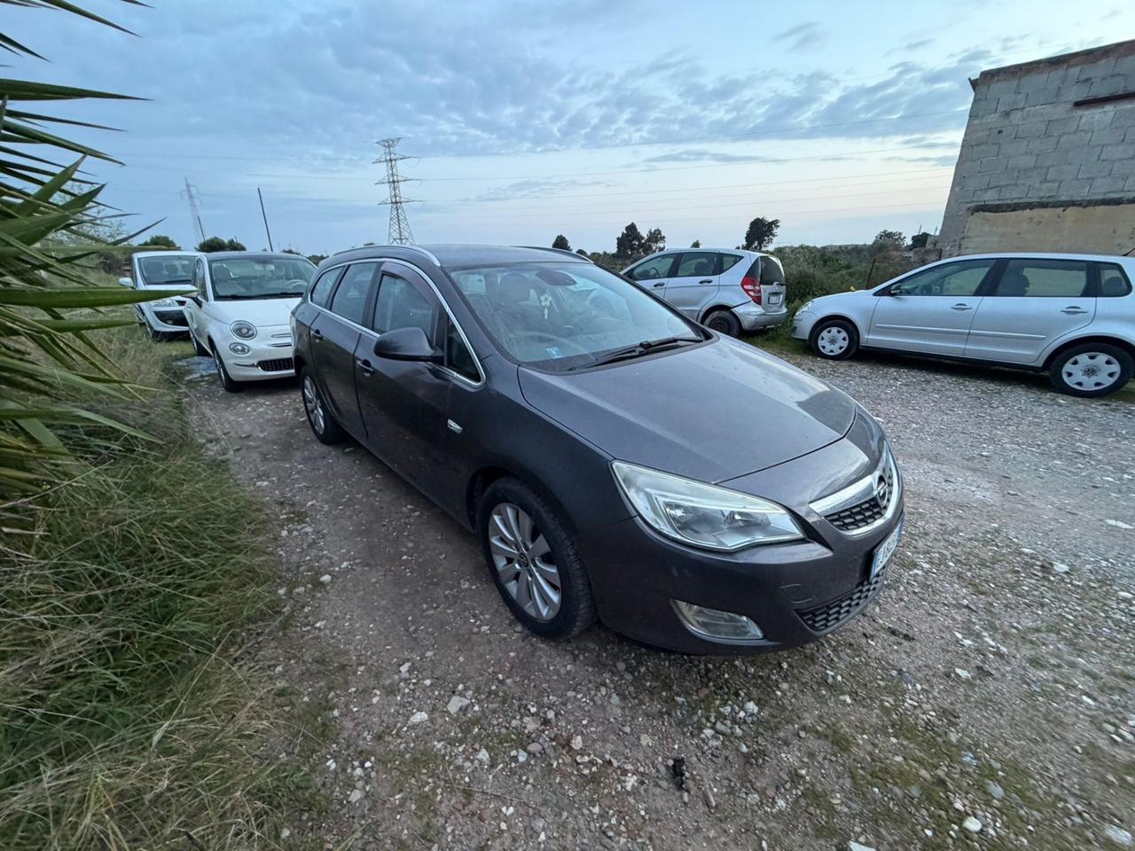 Opel Astra 1.7 Diesel 110CV- Motore che Fuma Nero